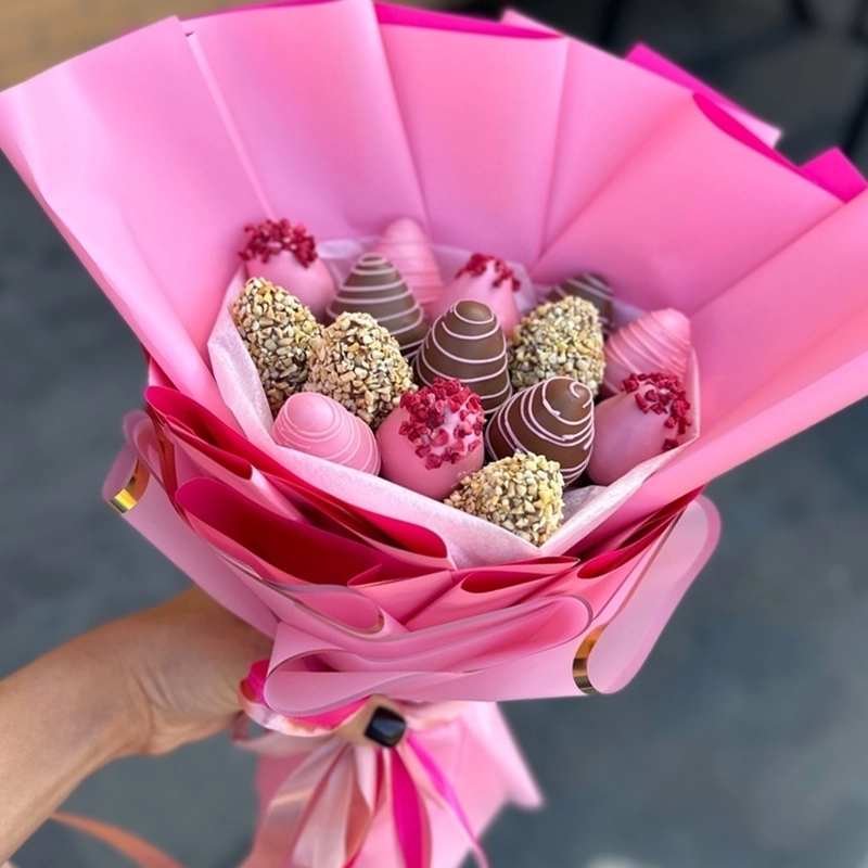 Букет из клубники Рассвет